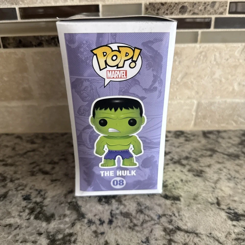 Marvel The Hulk 08 Funko Pop! 2011 Large Font On Front